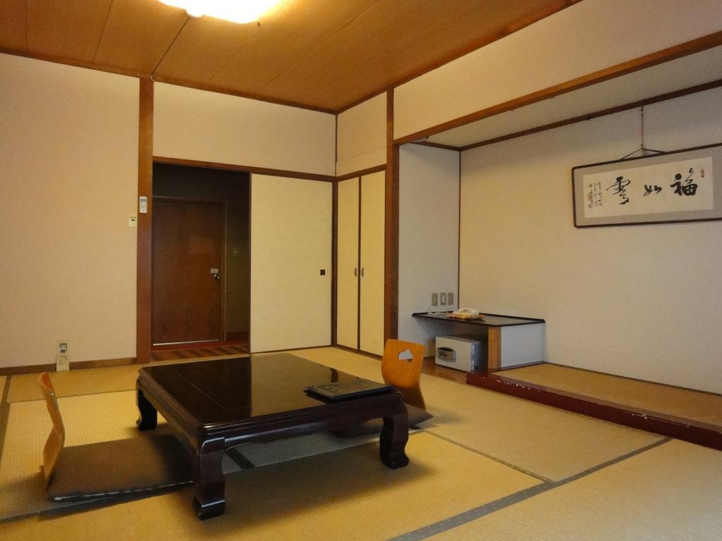 بيت شباب Kinsui Annex تويوكا المظهر الخارجي الصورة